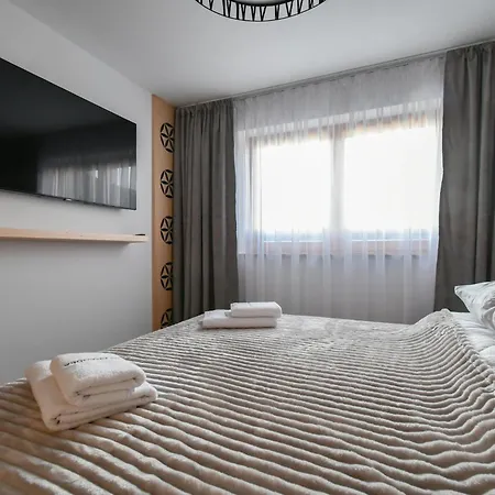 Salamandra Jacuzzi, Sauny, Teznia, Panorama Tatr Apartment *